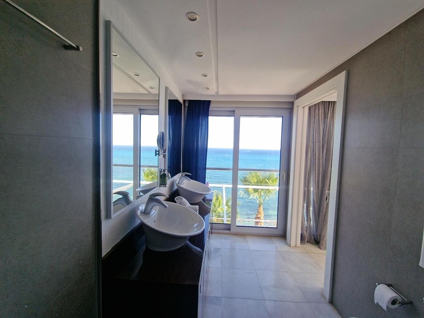 Condesa Del Mar Adults Only